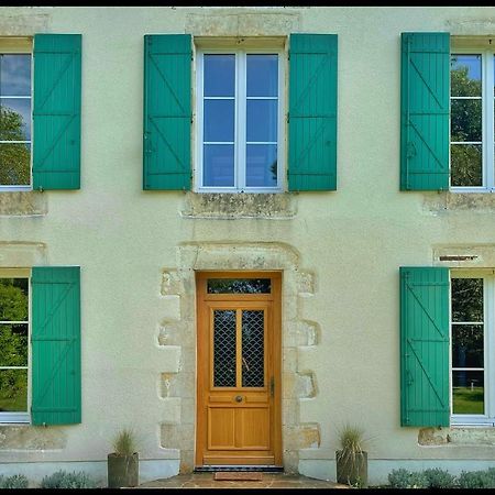 Bed and Breakfast Les Maisons Du Bonheur Château-Garnier Exterior foto